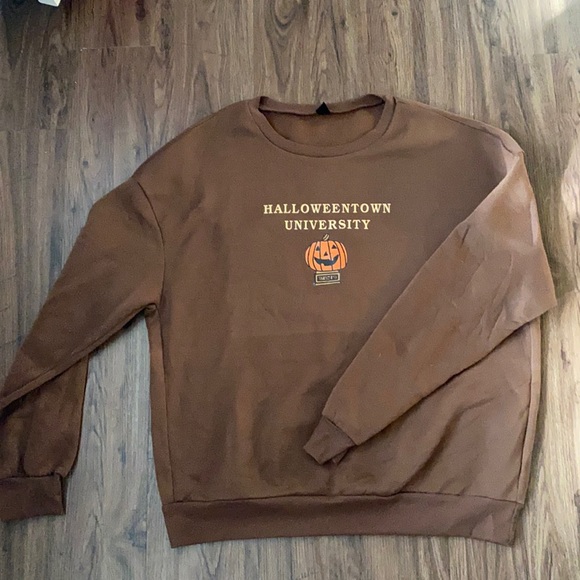 SHEIN Tops - Halloweentown University Crewneck